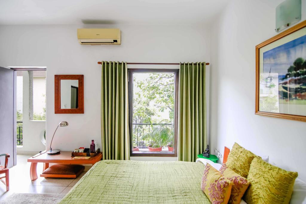 Bed and Breakfast Thikana Delhi Нью-Дели Экстерьер фото